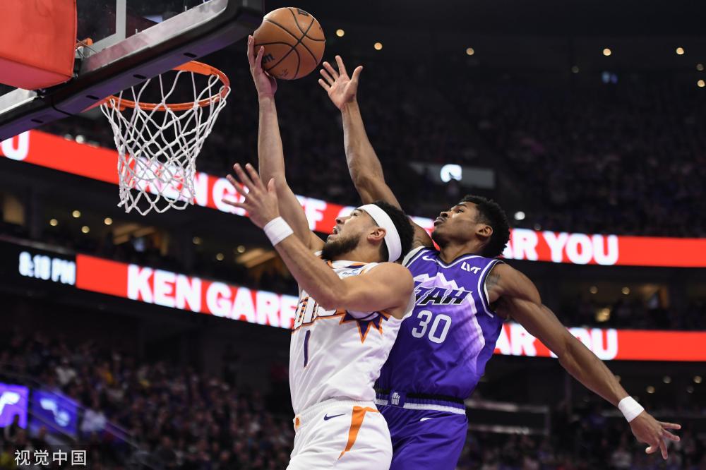 一触即发的 一触即发的