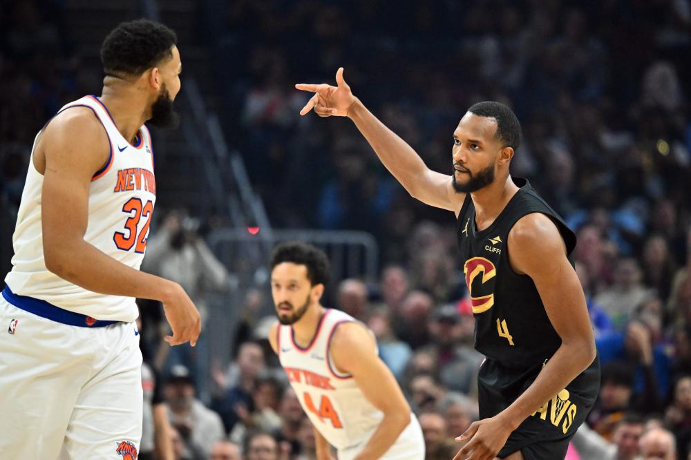 吴先生不仅 吴先生不仅